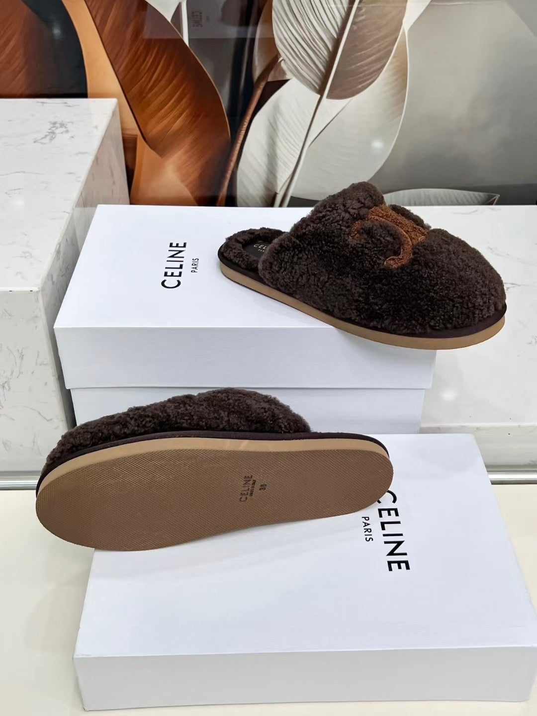 CELINE 25S GEORGIA SLIDE IN SHEARLING IN DARK BROWN - 35