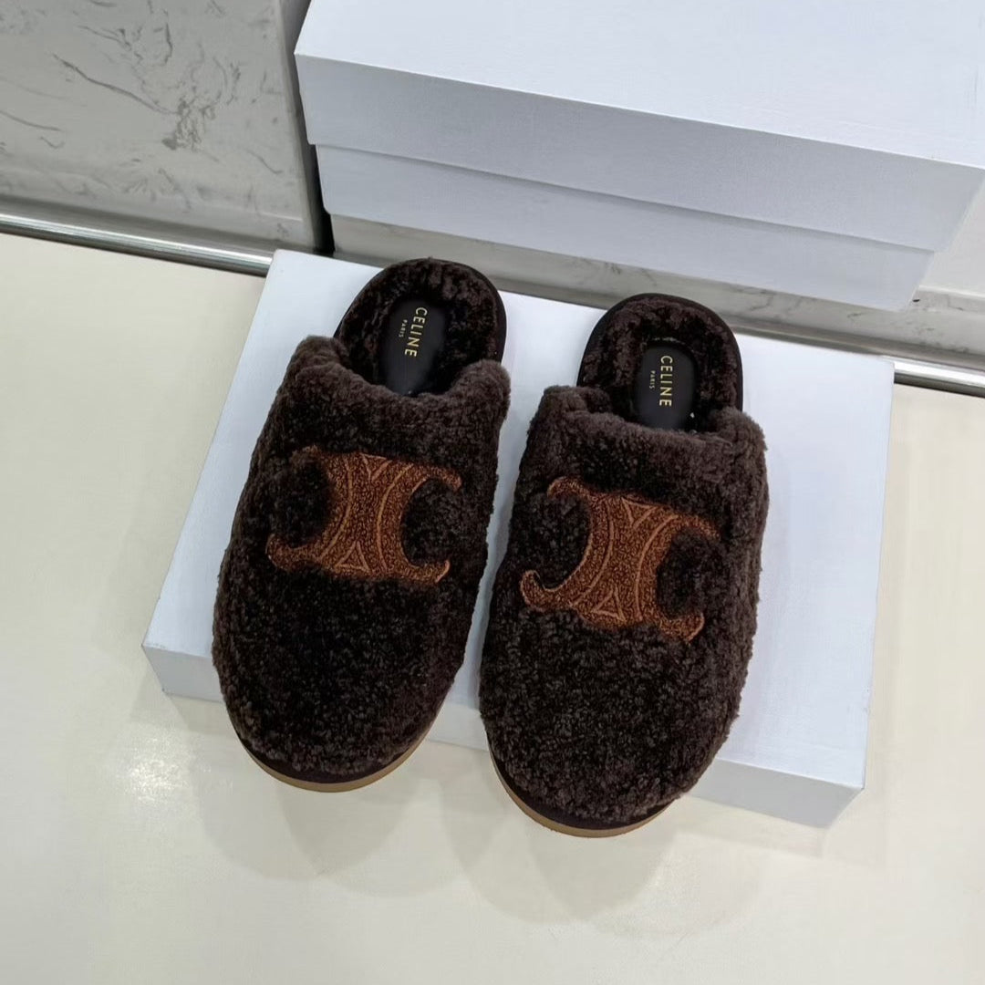 CELINE 25S GEORGIA SLIDE IN SHEARLING IN DARK BROWN - 35