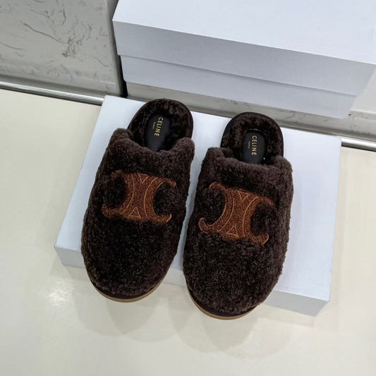 CELINE 25S GEORGIA SLIDE IN SHEARLING IN DARK BROWN - 35