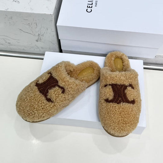 CELINE 25S GEORGIA SLIDE IN SHEARLING IN BROWN - 35