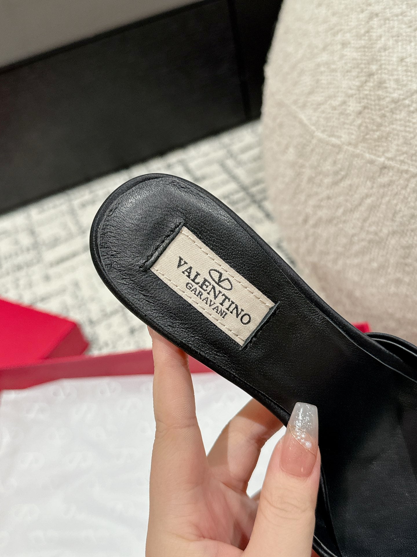 HIGH MULE IN BLACK SILK - 35