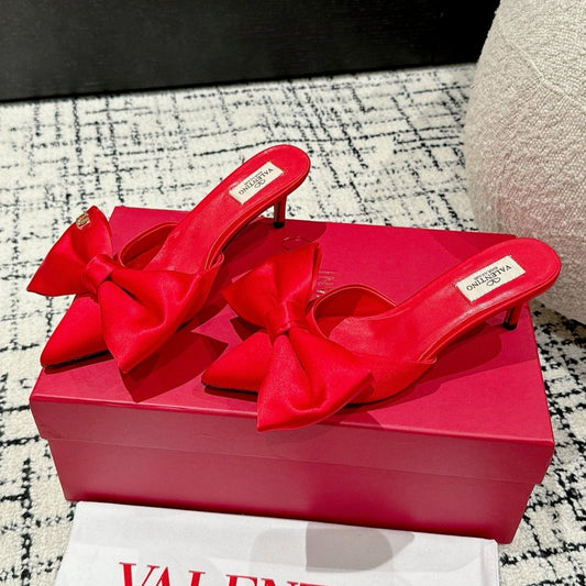HIGH MULE IN CHERRY RED SILK - 35