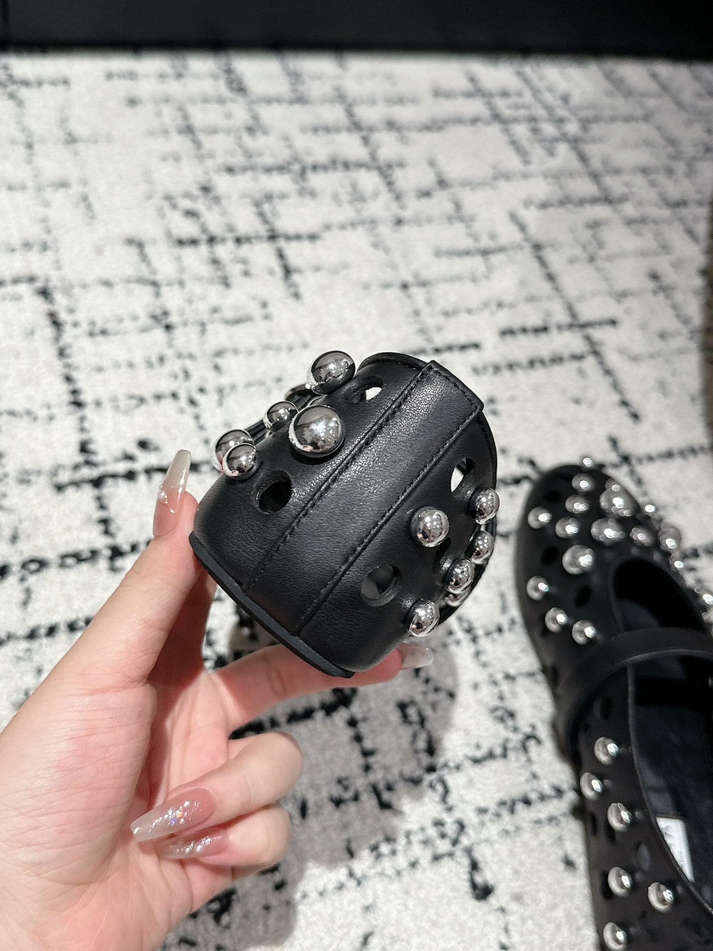 ALAIA PEARL MARY JANE SHOES IN BLACK LAMBSKIN - 35
