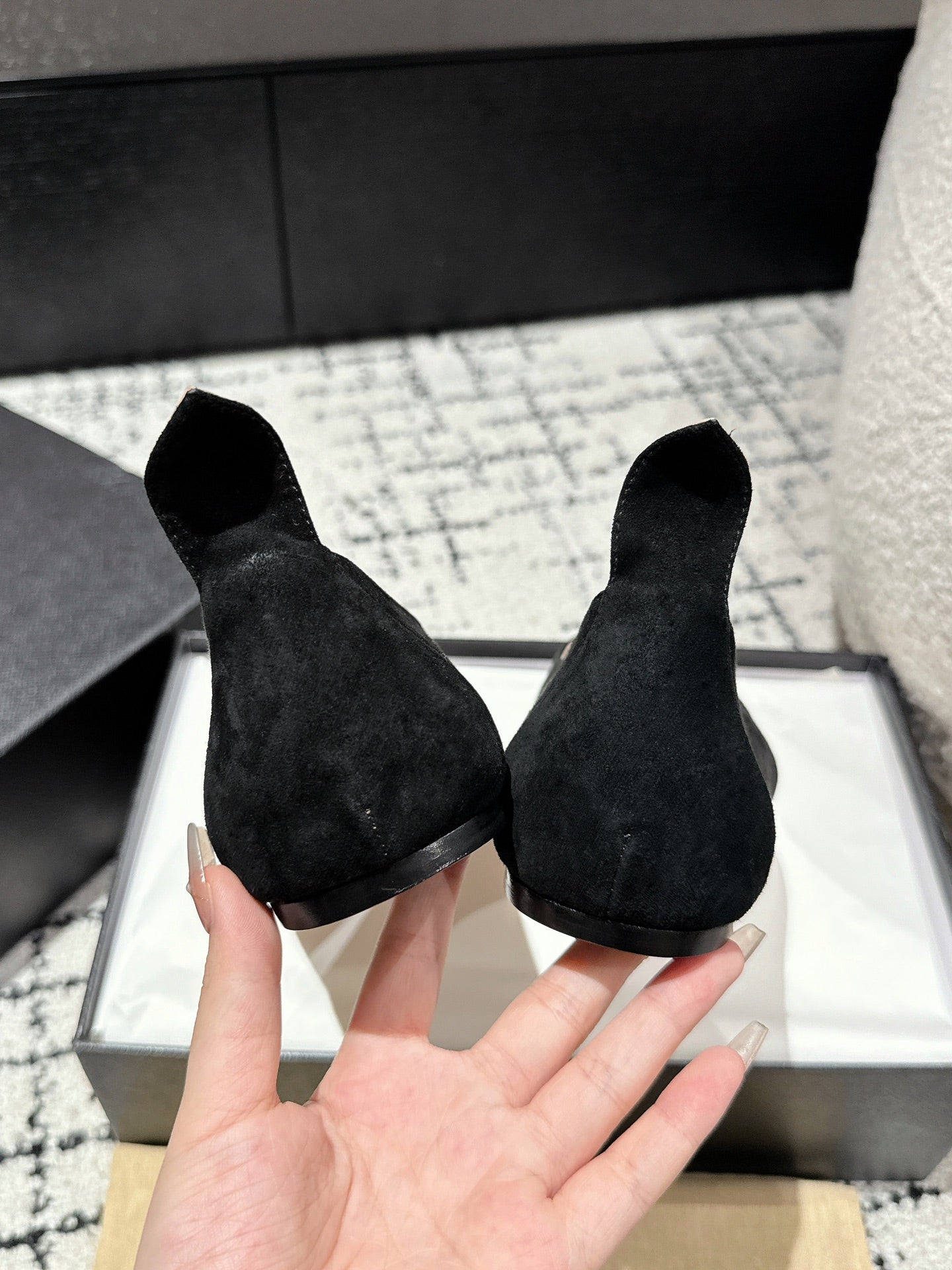 ALAIA PUMP 1 CM IN BLACK SUEDE MIX BLACK CALFSKIN - 35