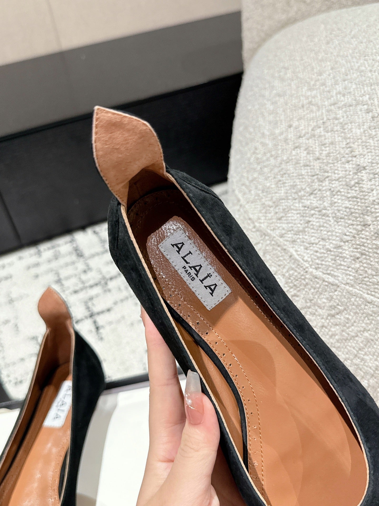 ALAIA PUMP 1 CM IN BLACK SUEDE MIX BLACK CALFSKIN - 35