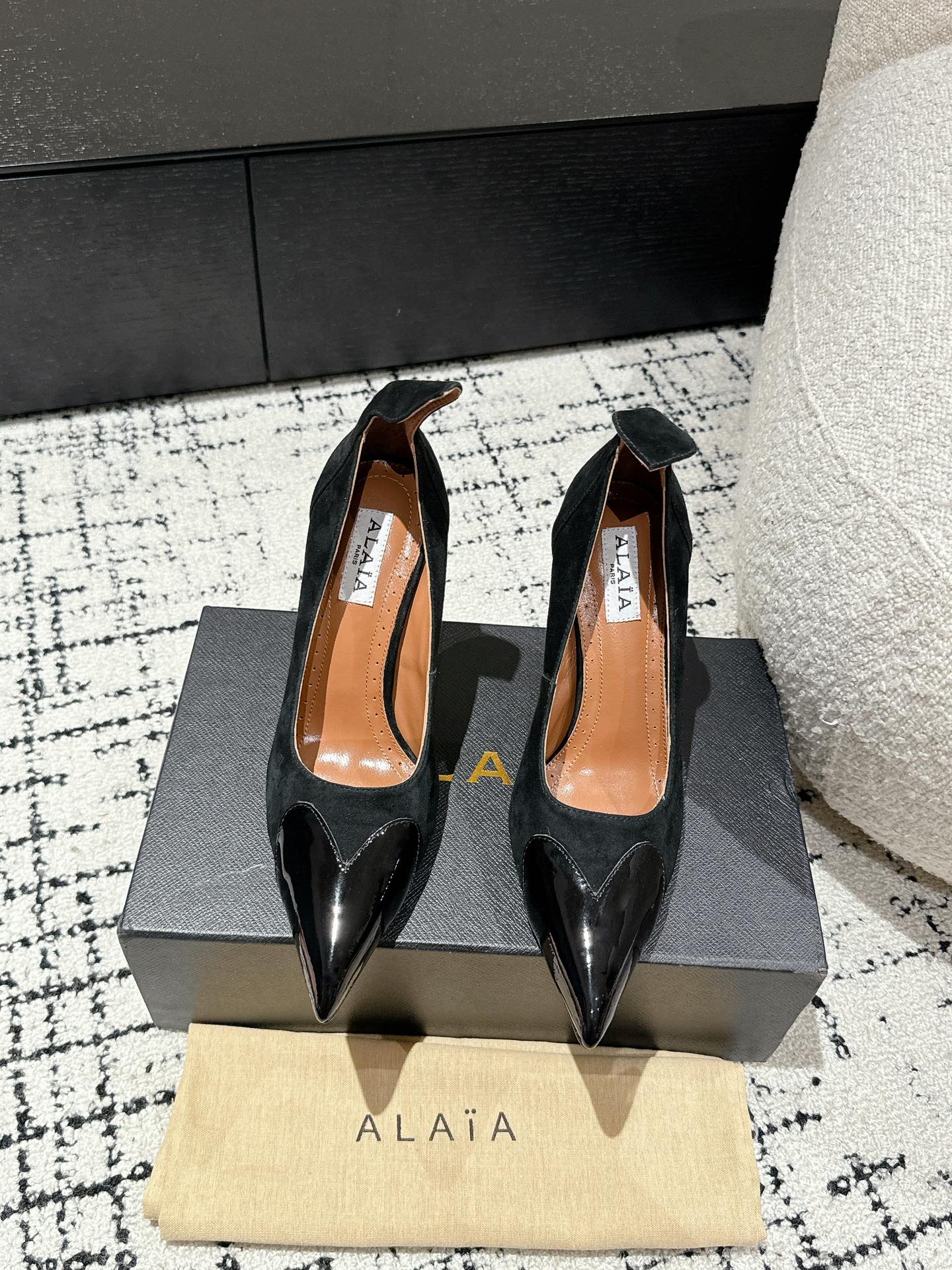 ALAIA HIGH PUMPS 10CM IN BLACK SUEDE MIX CALFSKIN - 35