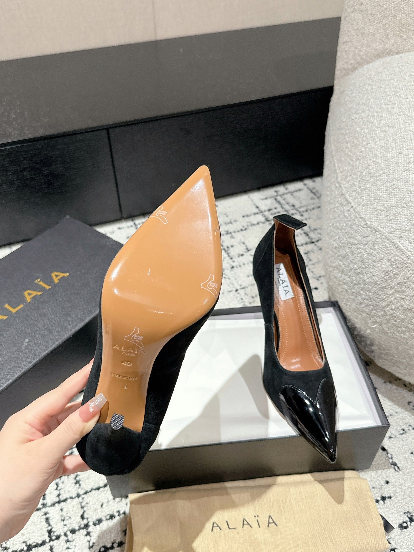 ALAIA HIGH PUMPS 10CM IN BLACK SUEDE MIX CALFSKIN - 35
