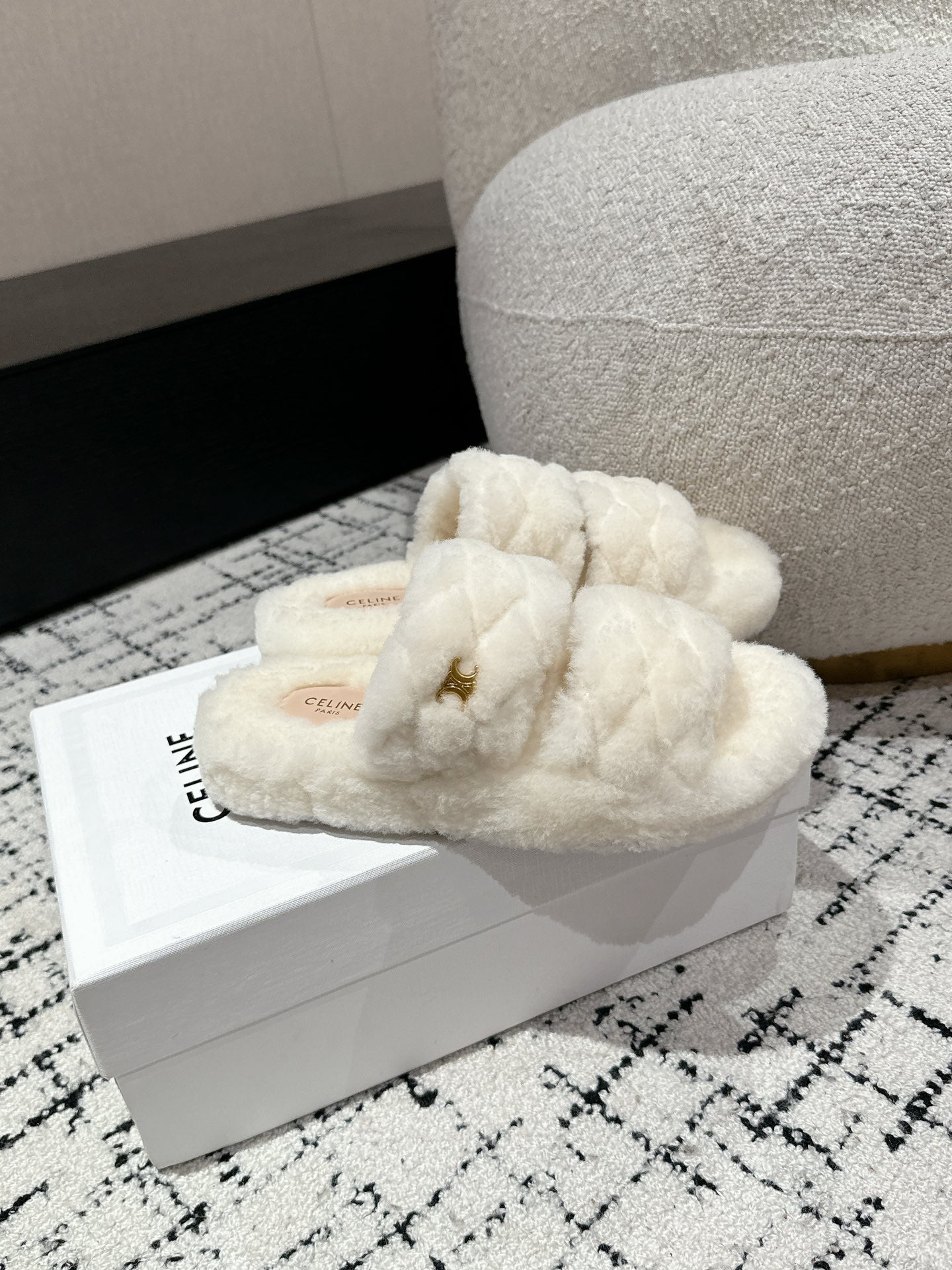 DAD SANDAL MULE IN WHITE SHEARLING - 35