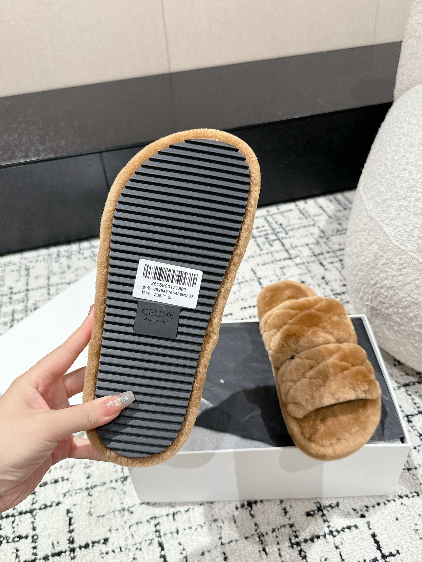 DAD SANDAL MULE IN CAMEL BROWN SHEARLING - 35