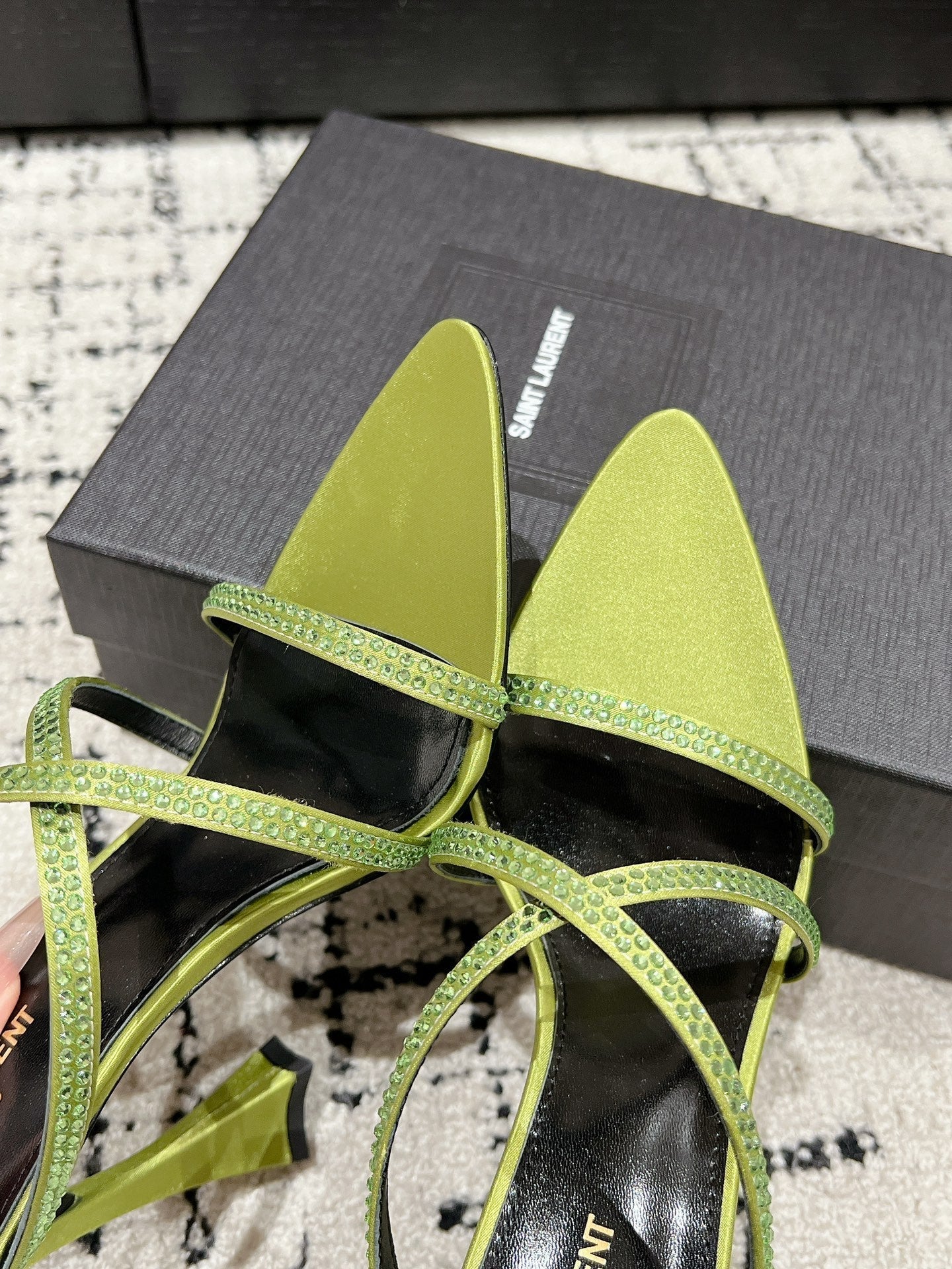 HIGH CRYSTAL STRAP SANDALS IN PEAR GREEN SILK - 34