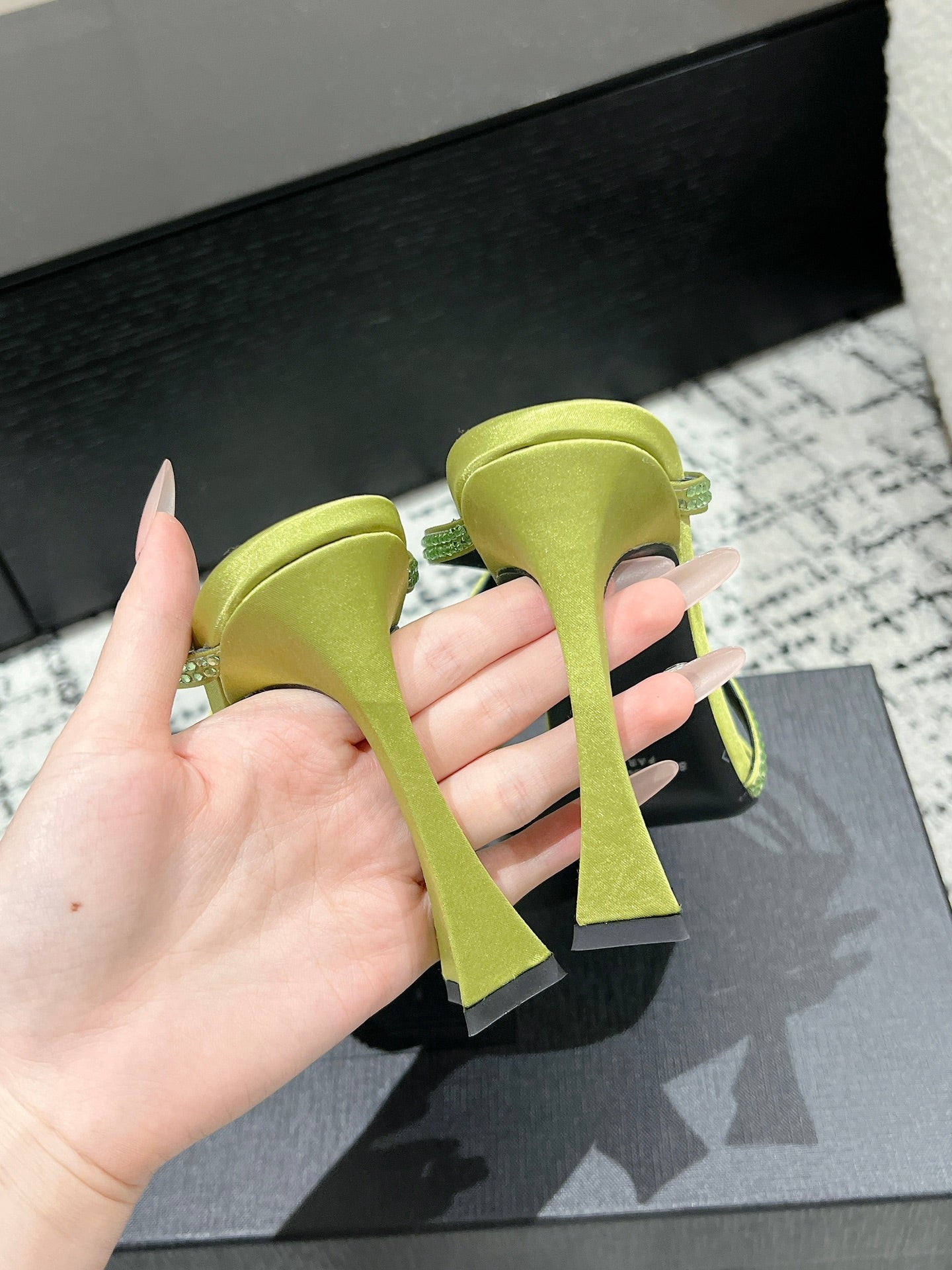 HIGH CRYSTAL STRAP SANDALS IN PEAR GREEN SILK - 34