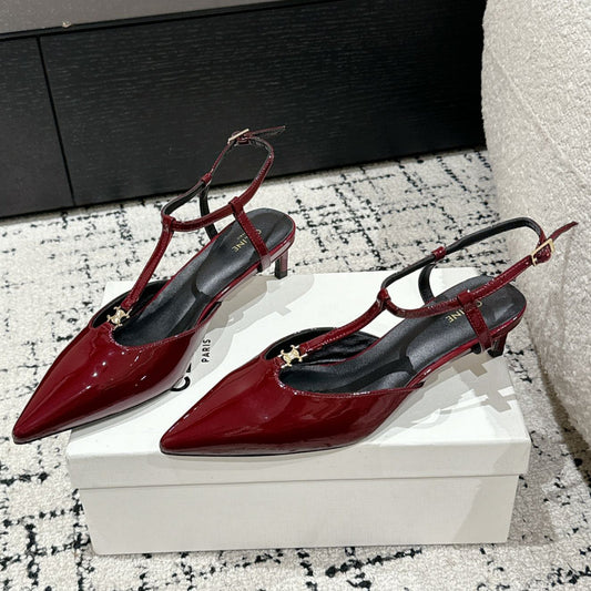 KITTEN T-BAR STRAP PUMP 5 CM IN RUBY RED PATENT CALFSKIN - 35