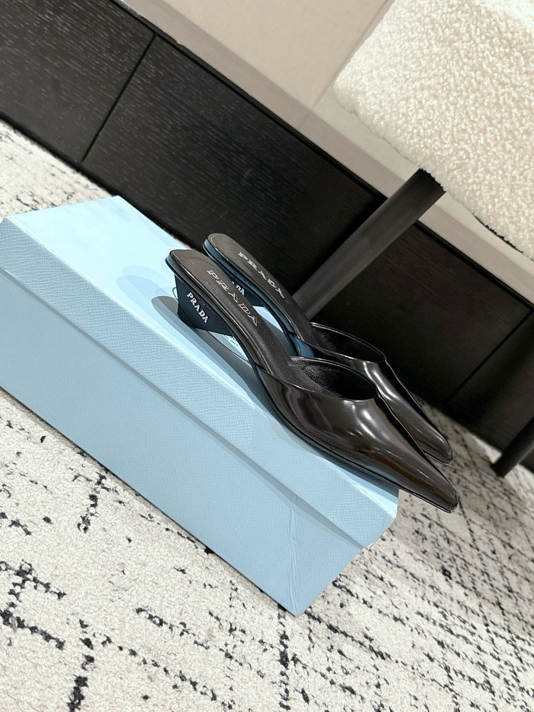 PRADA 25S POINTED-TOE MULES IN BLACK CALFSKIN - 35