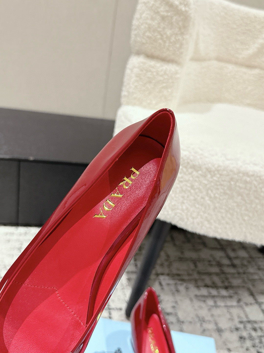 PRADA 25S SQUARE TOE HIGH HEELS IN DARK RED GLOSSY CALFSKIN - 35