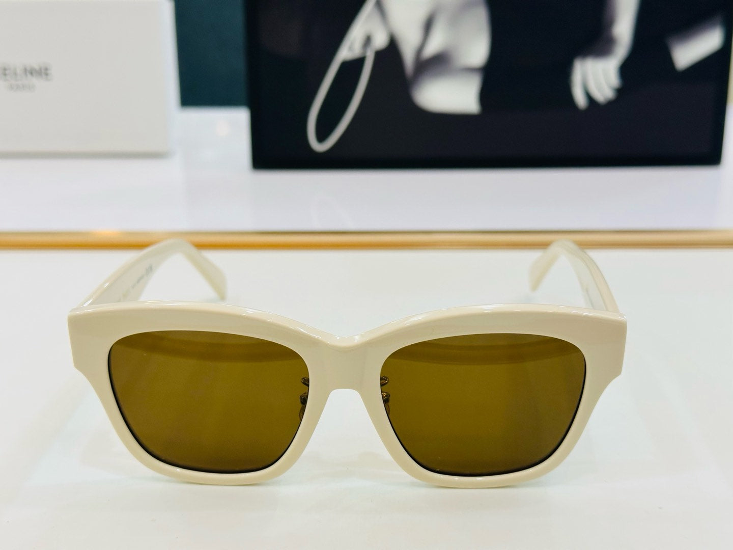 TRIOMPHE SUNGLASS CL40253F IN ACETATE - Black