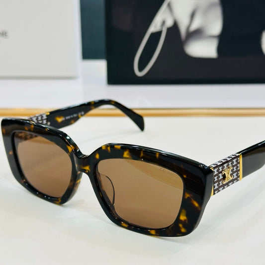 TRIOMPHE SUNGLASS CL40168U IN ACETATE - Havana