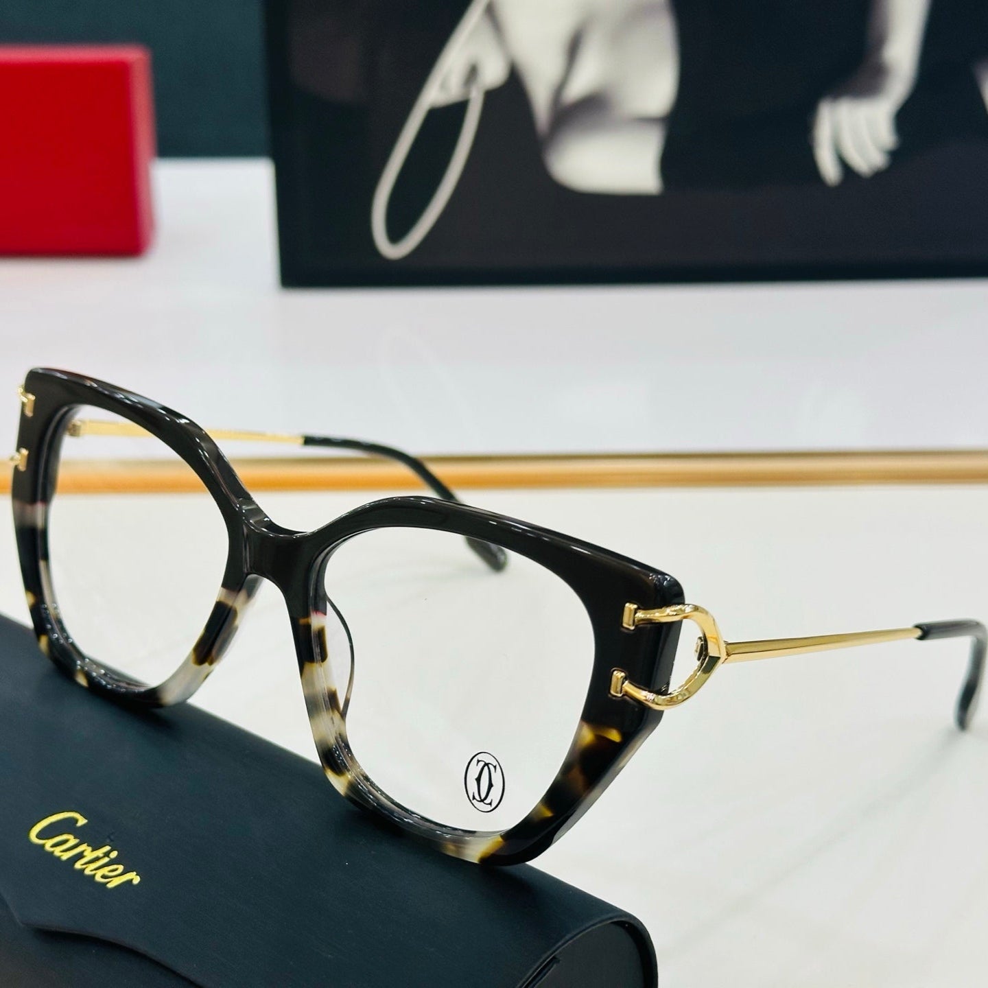 C DE BUTTERFLY FRAME SUNGLASSES 522660 IN ACETATE - Orange havana