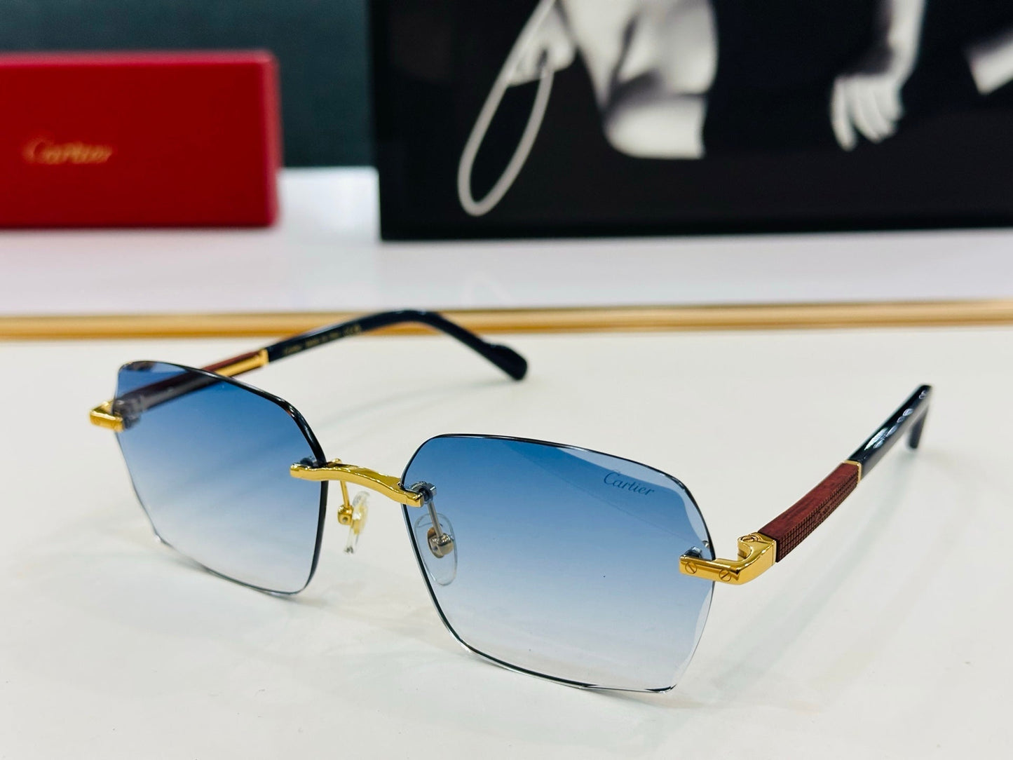 SIGNATURE C DE RECTANGULAR FRAME SUNGLASSES CT0483S IN METAL AND WOODEN - Black