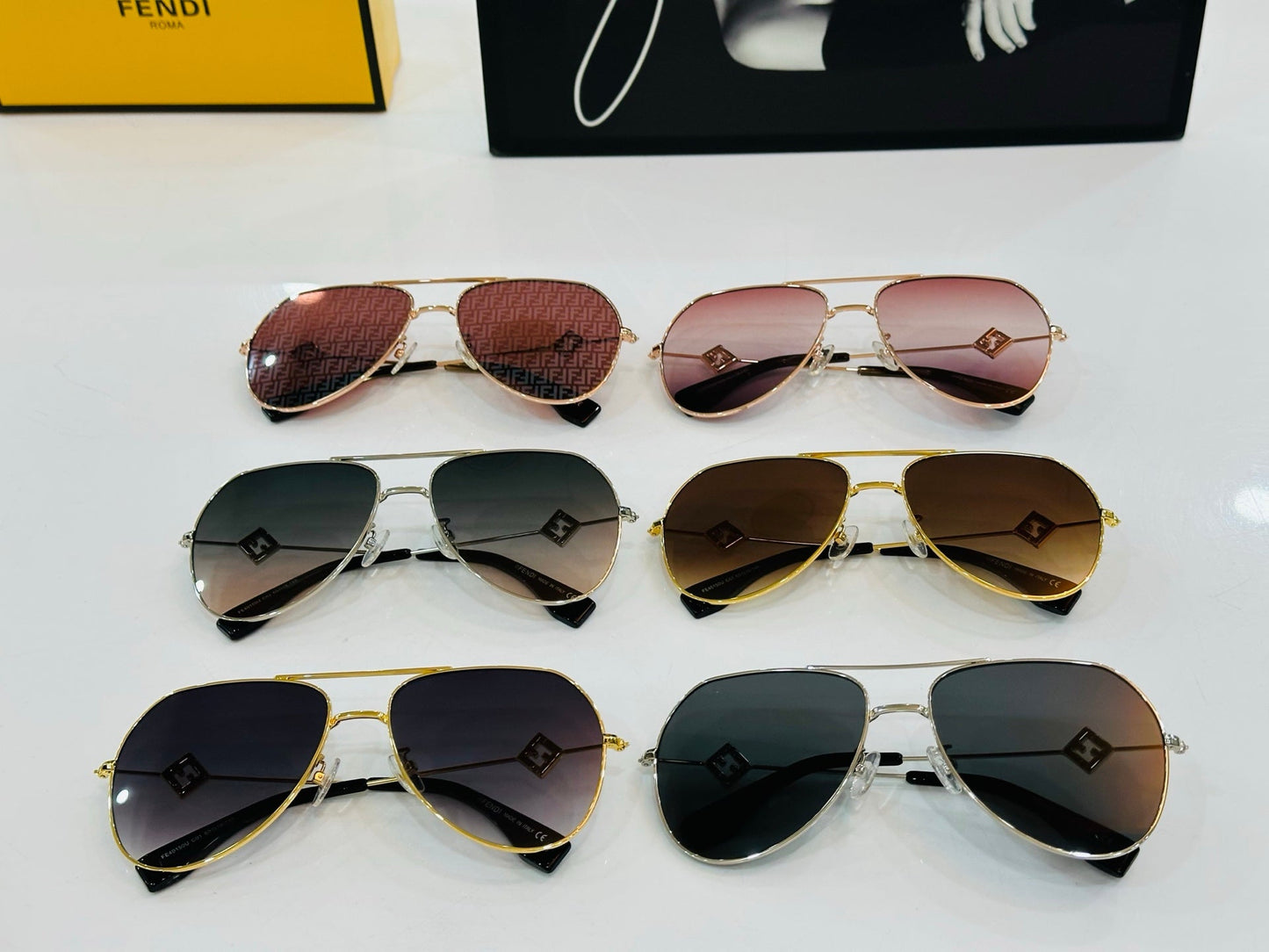 SKY AVIATOR FRAME SUNGLASSES E40150U IN METAL - Red FF Pattern