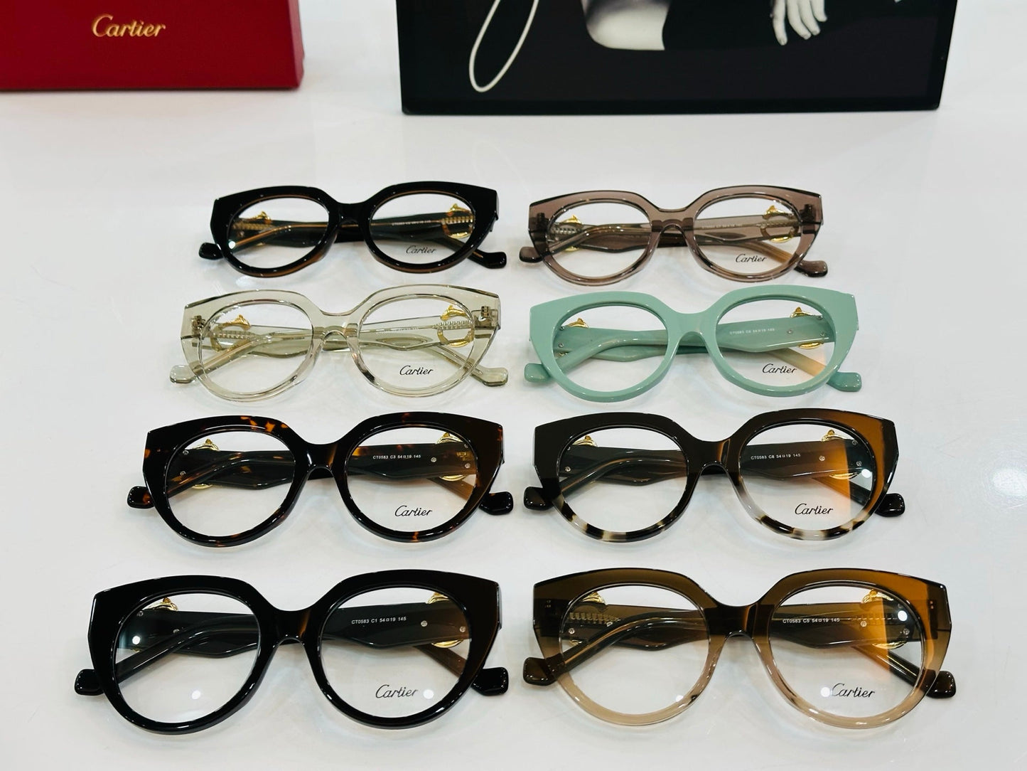 PANTHÈRE ROUND FRAME SUNGLASSES 578200 IN ACETATE - Baby green