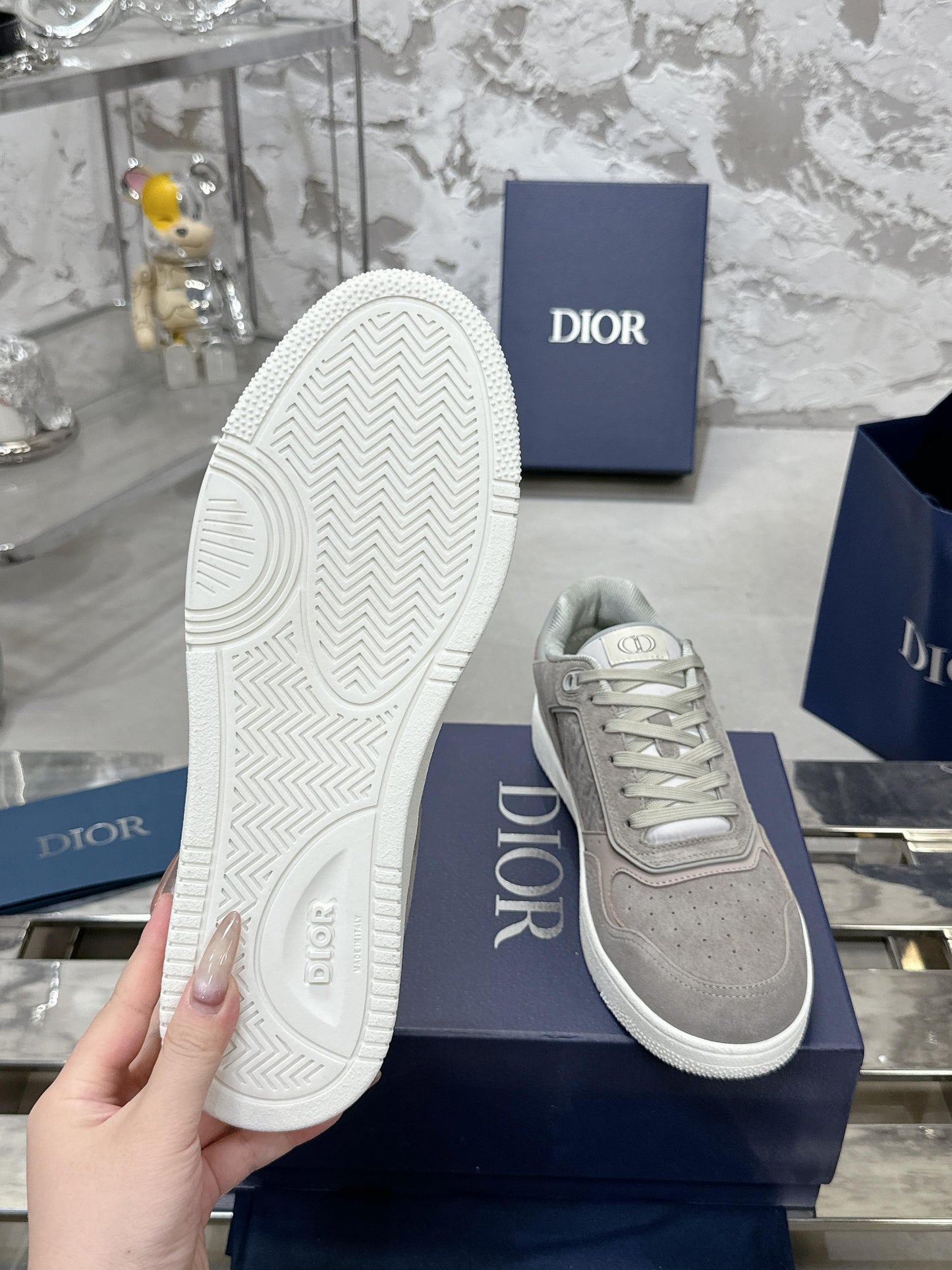 DIOR 25S B27 UPTOWN LOW-TOP SNEAKERS IN GREY CALFSKIN STYLE 6 - 35