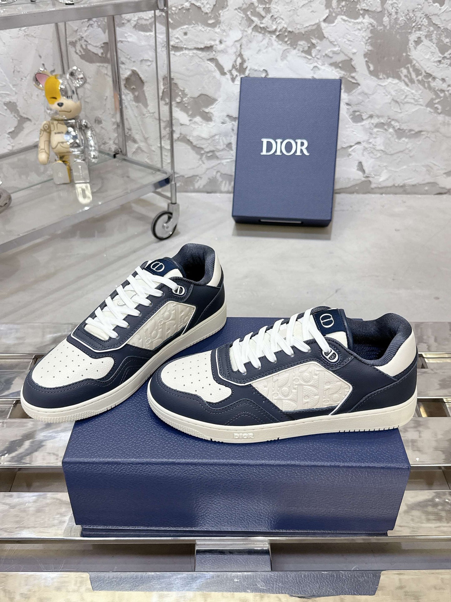DIOR 25S B27 UPTOWN LOW-TOP SNEAKERS IN DARK BLUE MIX CREAM WHITE CALFSKIN STYLE 3 - 35
