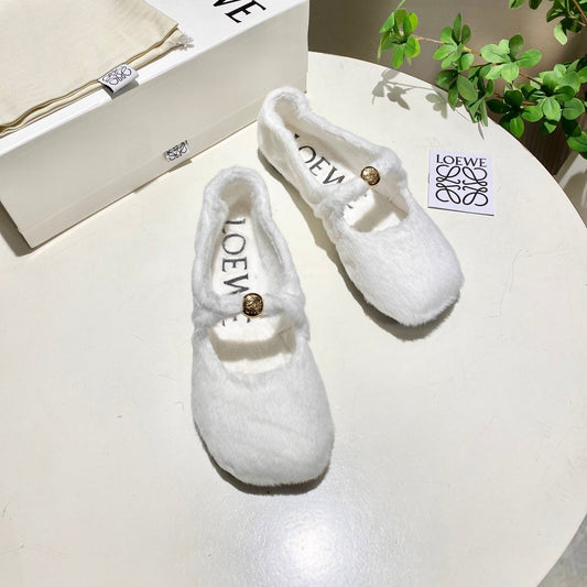 БАЛЕТКИ LOEWE 26S З БІЛОЇ ОВЧИНИ