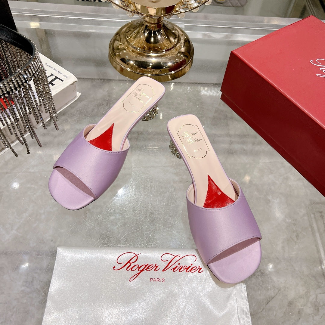 CRYSTAL HEEL MULE IN LIGHT PURPLE SILK - 34