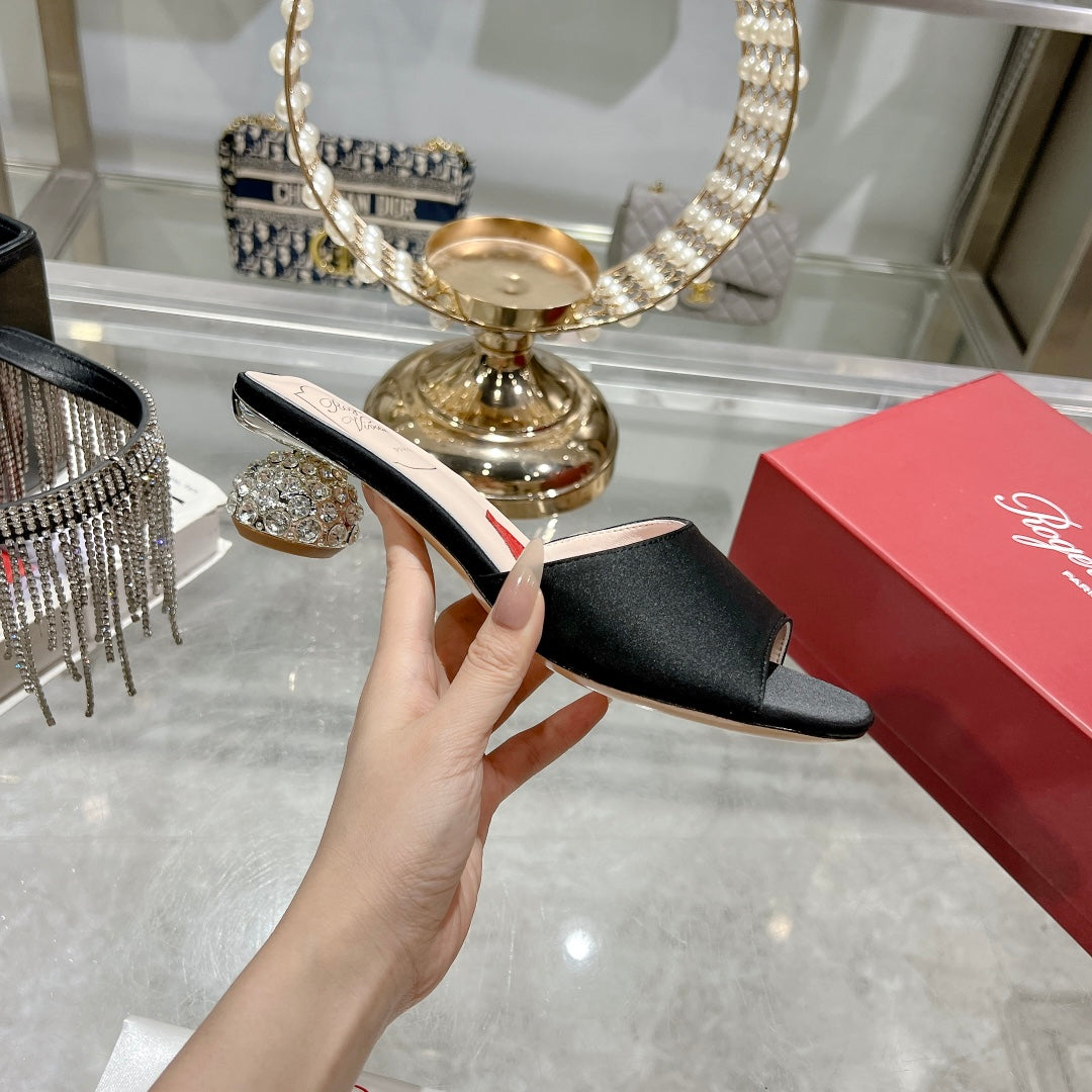 CRYSTAL HEEL MULE IN BLACK SILK - 34