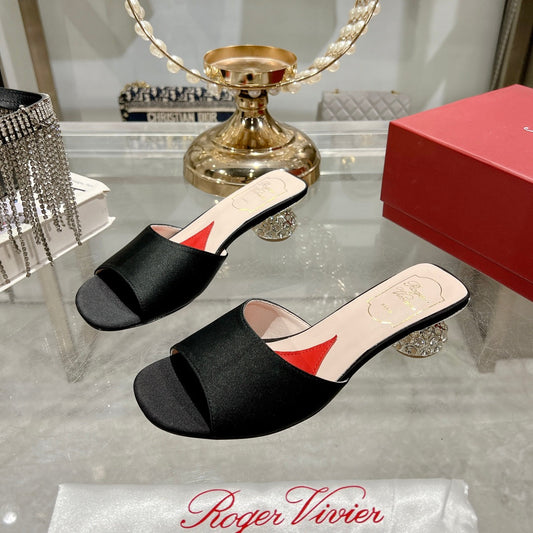 CRYSTAL HEEL MULE IN BLACK SILK - 34
