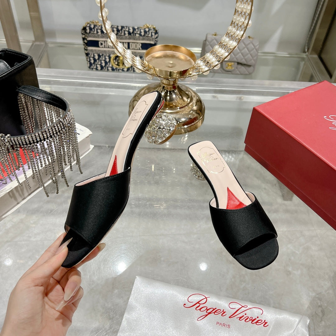 CRYSTAL HEEL MULE IN BLACK SILK - 34