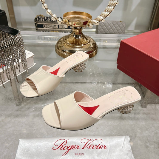 CRYSTAL HEEL MULE IN WHITE CALFSKIN - 34