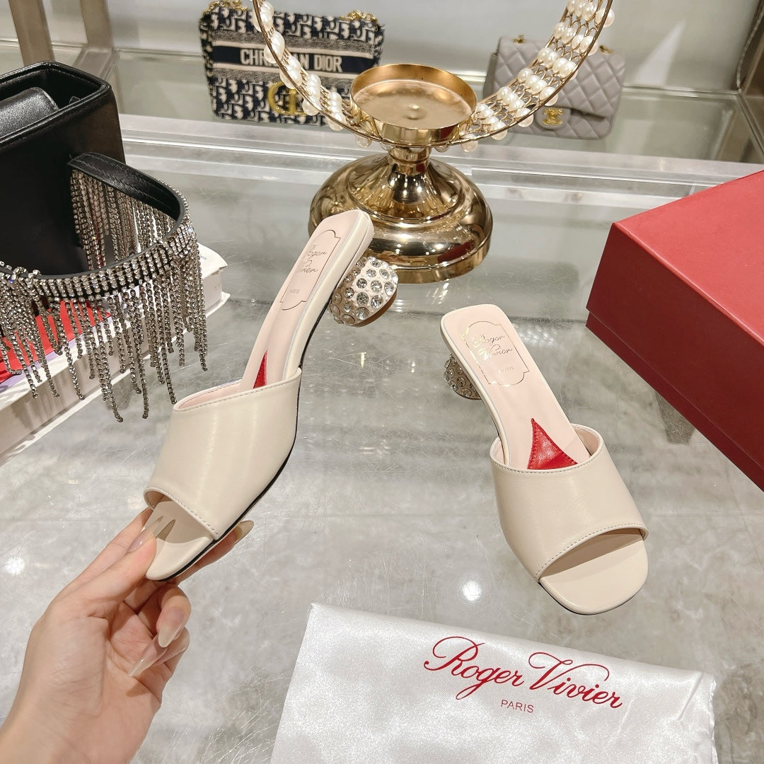 CRYSTAL HEEL MULE IN WHITE CALFSKIN - 34