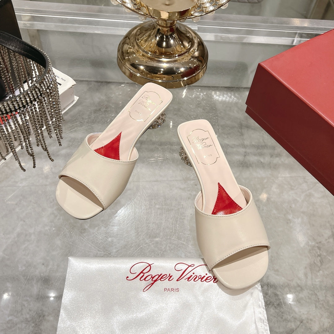 CRYSTAL HEEL MULE IN WHITE CALFSKIN - 34