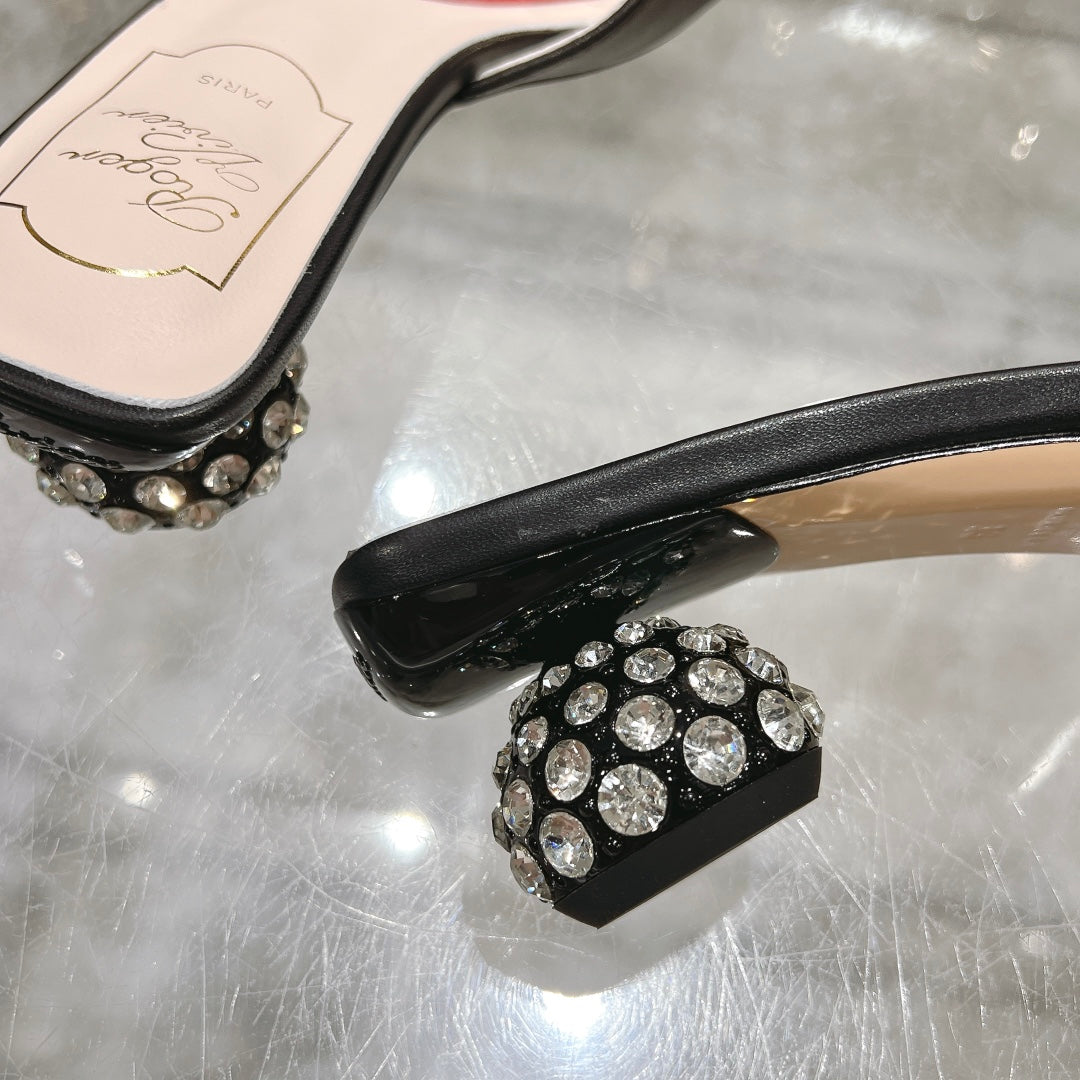 CRYSTAL HEEL MULE IN BLACK CALFSKIN - 34