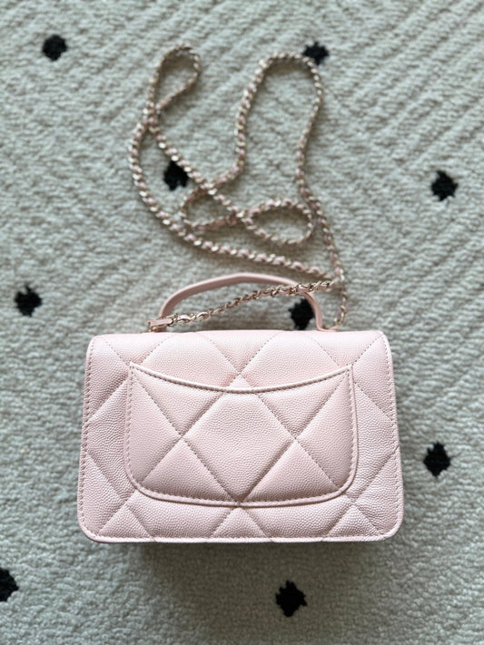CHANEL 25S MINI FLAP BAG 19 ЗІ СВІТЛО-РОЖЕВОЇ ЗЕРНИСТОЇ ШКІРИ (CAVIAR LEATHER)