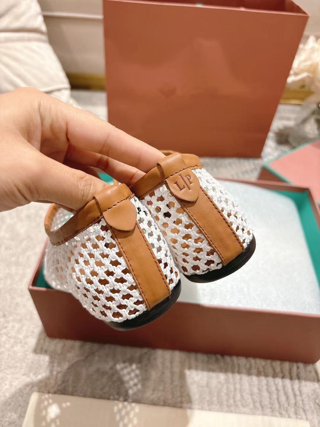 FLAT SHOES IN WHITE MESH FABRIC - 35