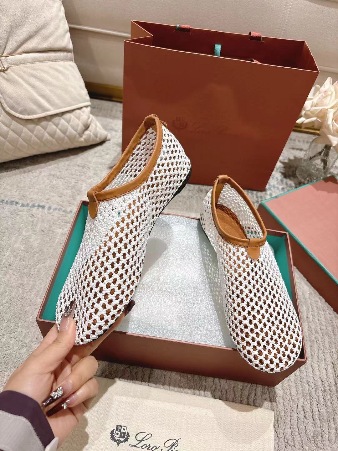 FLAT SHOES IN WHITE MESH FABRIC - 35