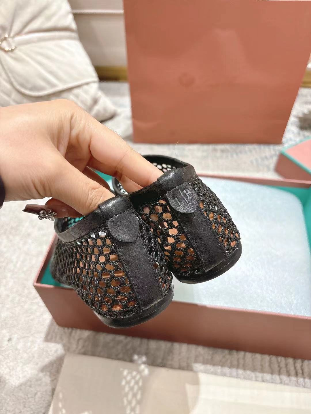 FLAT SHOES IN BLACK MESH FABRIC - 35