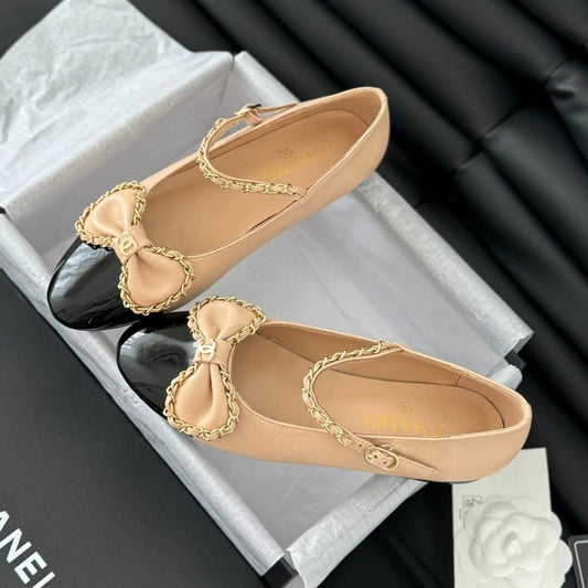CC BALLET FLATS IN SEPIA BEIGE LAMBSKIN WITH GOLD HARDWARE - 35