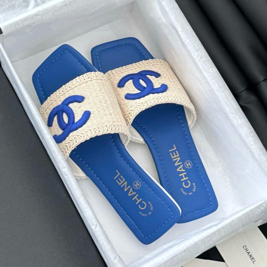 WOVEN SLIDE IN RAFFIA AND CERULEAN BLUE LAMBSKIN - 35