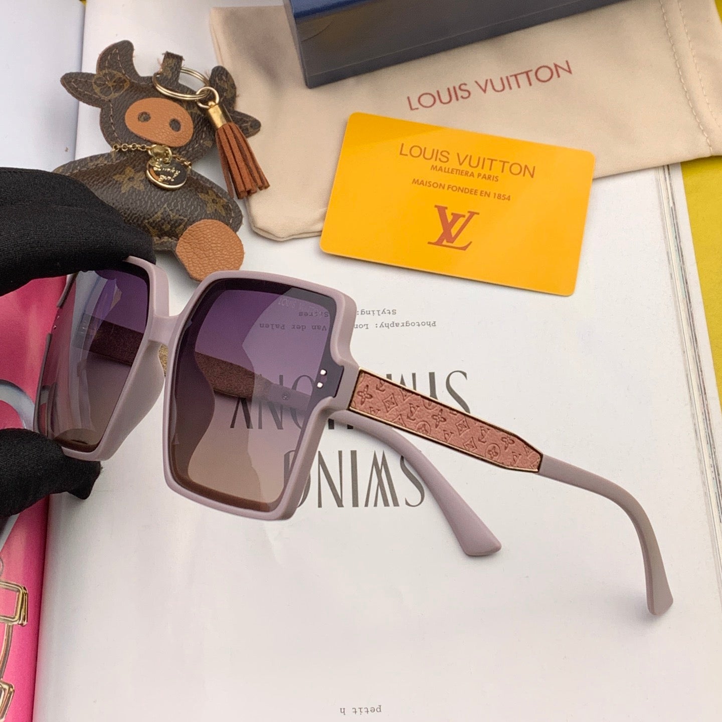 SQUARE SUNGLASSES L1577 IN ACETATE - Beige