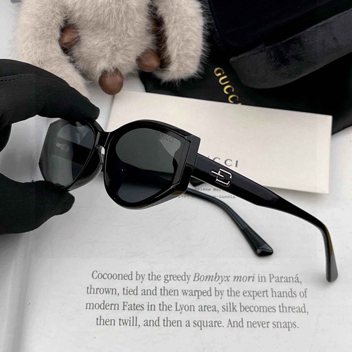 GEOMETRIC FRAME SUNGLASSES G7315 IN ACETATE - Black/ smoke