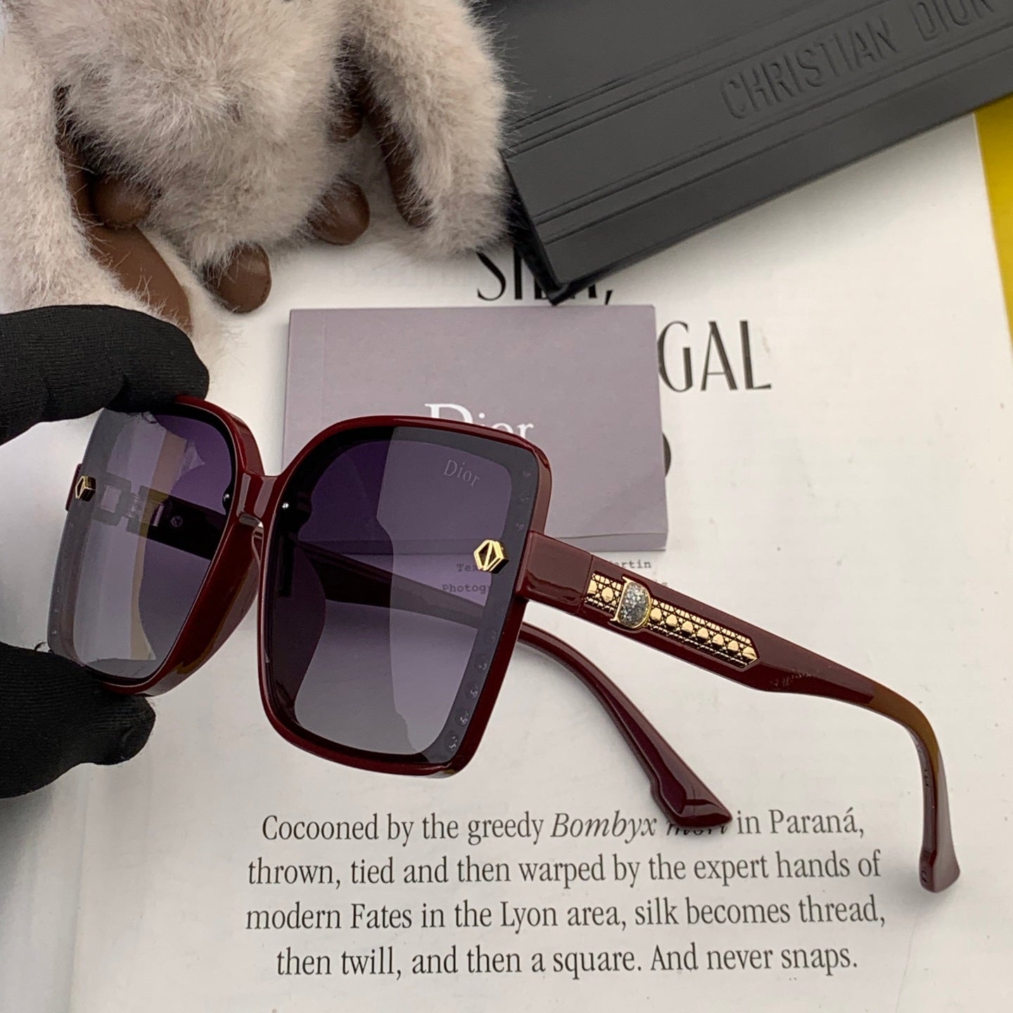 MONTAIGNE SUNGLASS D0991 IN ACETATE - Red