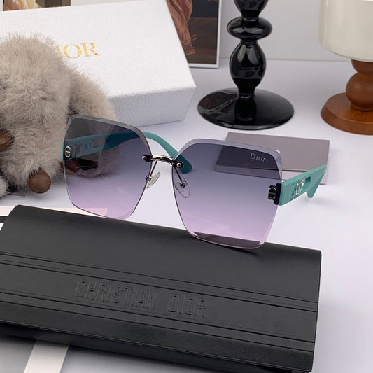 SIGNATURE SUNGLASS CD9770 IN ACETATE - Green/Grey Gradient