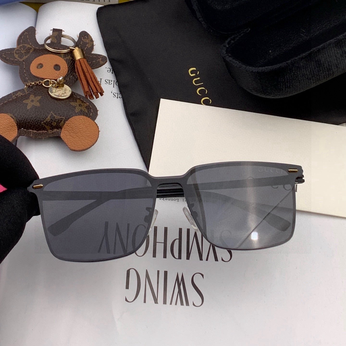 RECTANGULAR FRAME SUNGLASSES G11363 IN METAL - Black