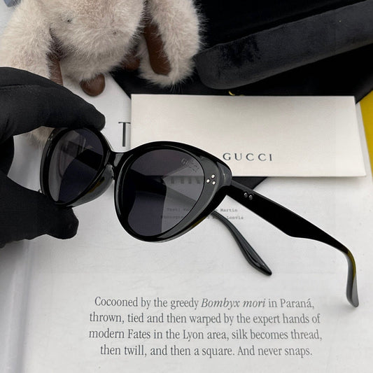CAT-EYE FRAME SUNGLASSES G6581 IN ACETATE - Black