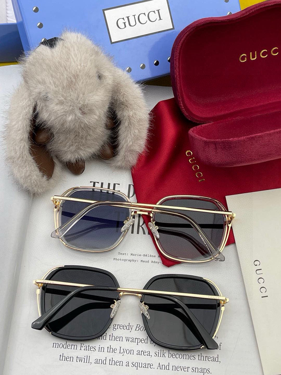 SQUARE FRAME SUNGLASSES G6581 IN ACETATE AND METAL - Black