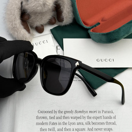 SQUARE FRAME SUNGLASSES G87722 IN ACETATE - Black