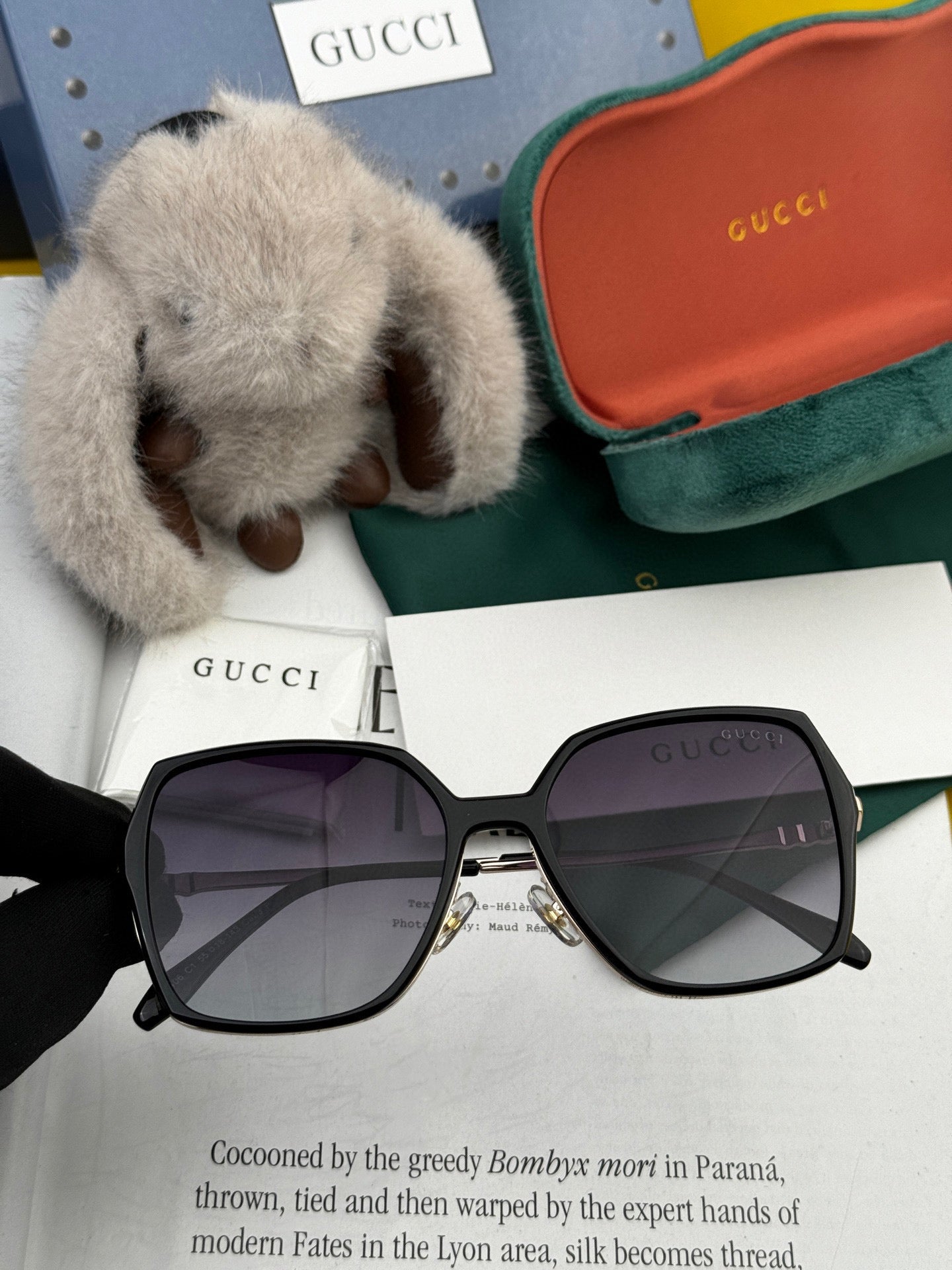 SQUARE FRAME SUNGLASSES G6640 IN METAL - Black/ smoke